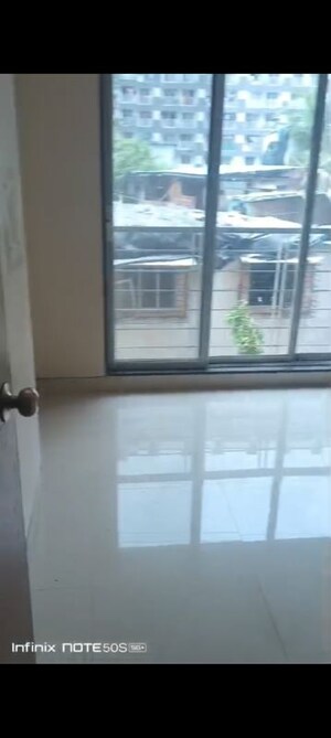 Room in 2 BHK Apartment at Veena Serenity, Chembur – for Rent