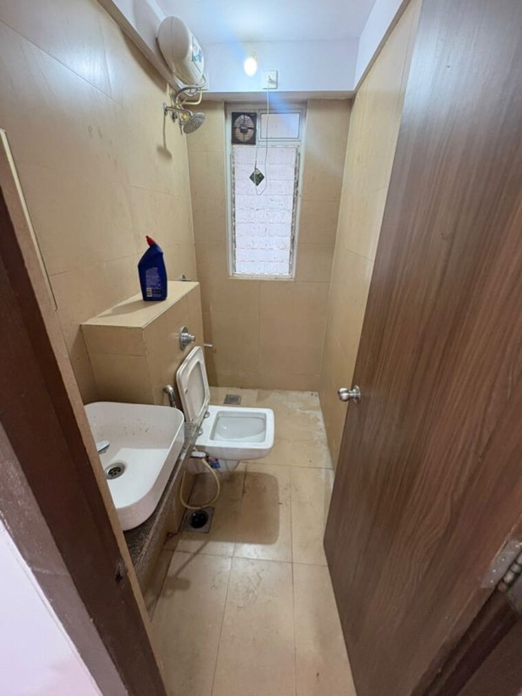 Bathroom, ripl-aikya-roots 1 Bedroom 450 Sq.Ft. Apartment In Vikhroli West Mumbai 10567567
