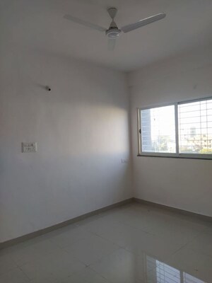 Room in 1 BHK Apartment at RIPL Aikya Roots, Vikhroli West – for Rent