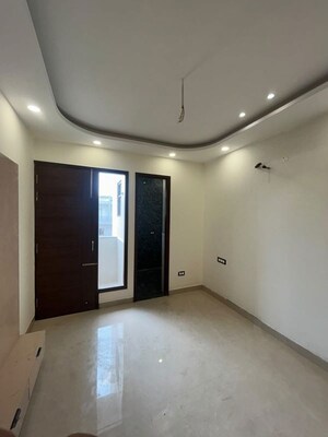 Room in 4 BHK Independent House at Ambala Highway – for Sale