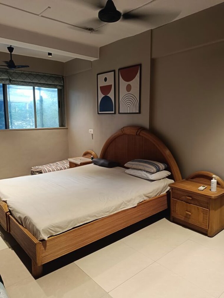 Bedroom, nutan-madhuban-apartment 1 Bedroom 500 Sq.Ft. Apartment In Worli Mumbai 10567645
