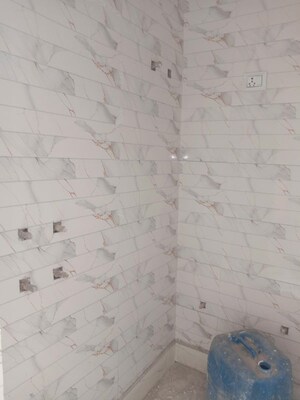 Bathroom in 1 BHK Independent House at Mohan Garden – for Sale