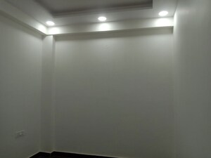Room in 2 BHK Independent House at Dwarka Mor – for Sale