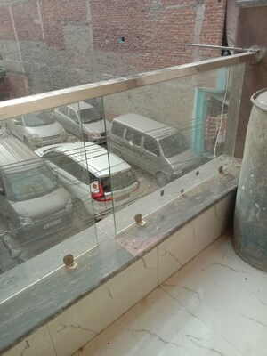 Team Area in 2 BHK Independent House at Dwarka Mor – for Sale