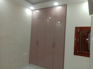 Room in 2 BHK Independent House at Dwarka Mor – for Sale