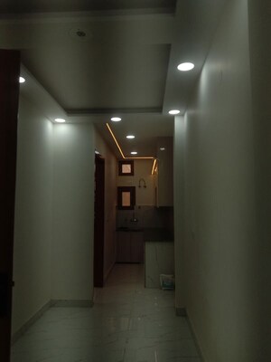 Room in 2 BHK Independent House at Dwarka Mor – for Sale