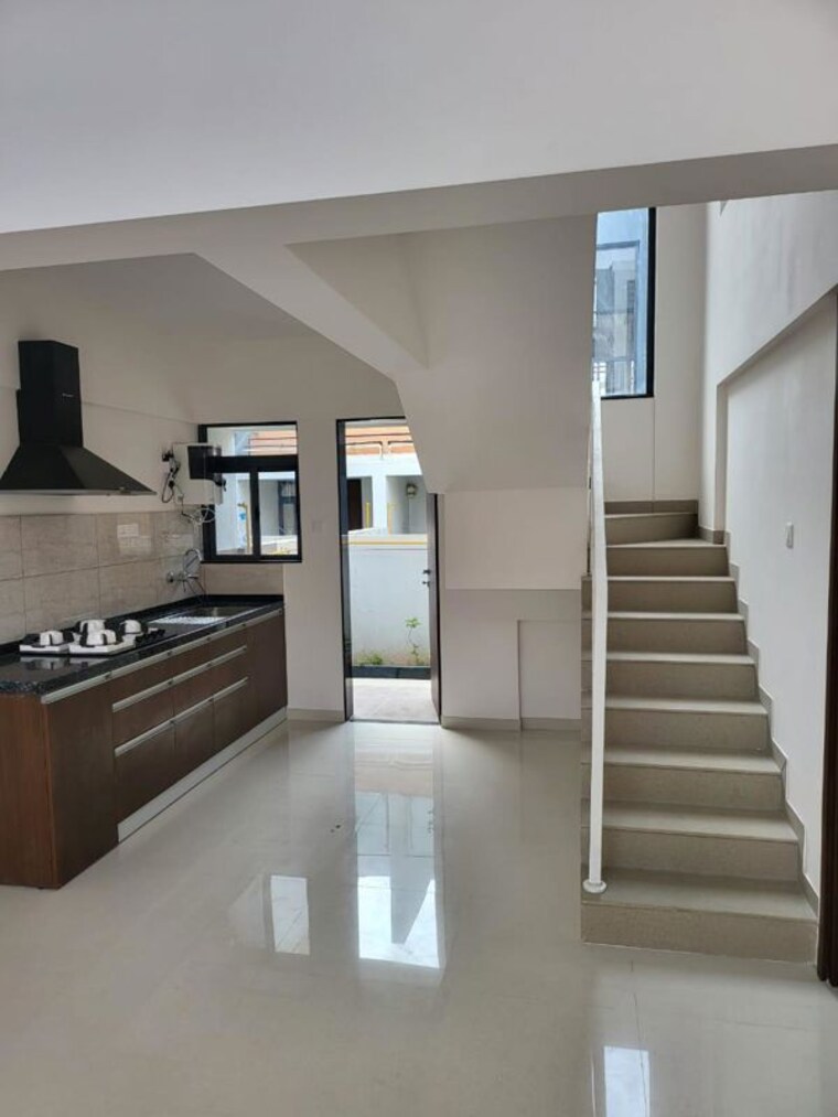Kitchen, gera-world-of-joy 3 Bedroom 1500 Sq.Ft. Villa In Kharadi Pune 10567722