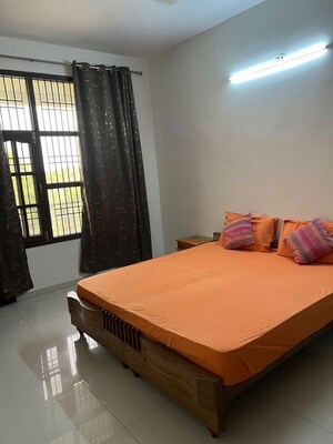 Bedroom in 3 BHK Builder Floor at Sector 50 – for Rent