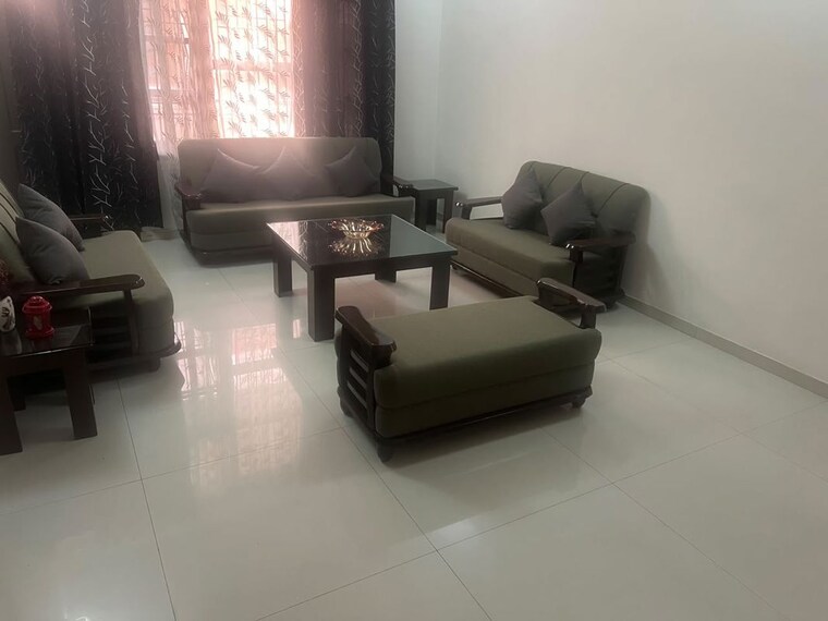 Living Room, sector 50 3 Bedroom 1000 Sq.Ft. Builder Floor In Sector 50 Chandigarh 10567737