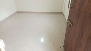 Room in 1 BHK Builder Floor at Mg Road – for Rent