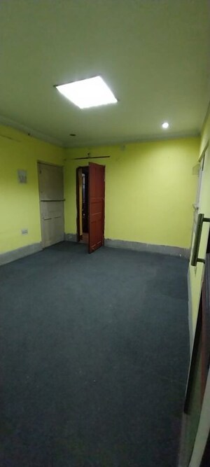 Room in  Office Space at Behala Chowrasta – for Rent