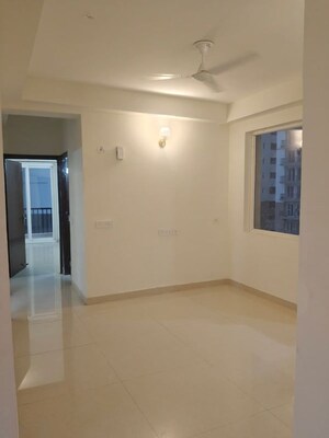 Room in 3 BHK Apartment at Godrej Woods, Sector 43 – for Rent