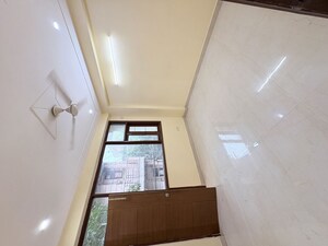 Furnished Amenities in 2 BHK Builder Floor at Khirki Extension – for Sale