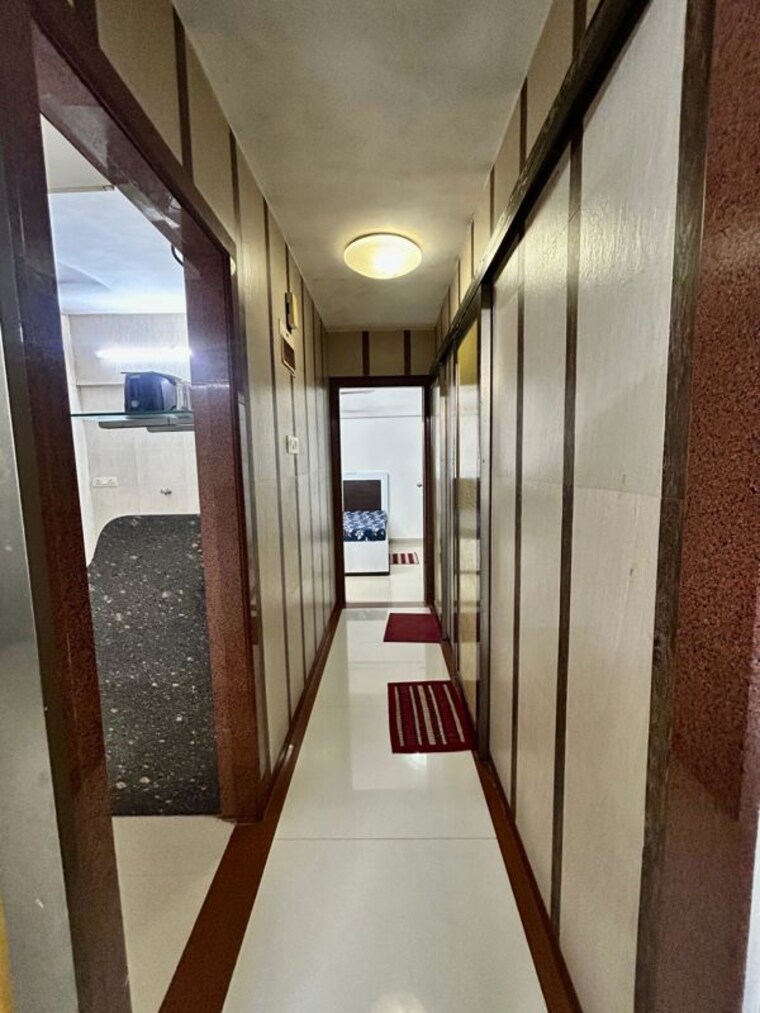 undefined, lokhandwala complex 1 Bedroom 600 Sq.Ft. Apartment In Lokhandwala Complex Mumbai 10567807