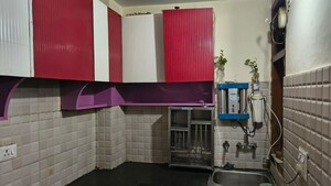 Kitchen in 2 BHK Builder Floor at Mayur Vihar 1 – for Rent