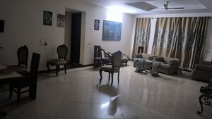 Living Room in 2 BHK Builder Floor at Sector 4 – for Rent