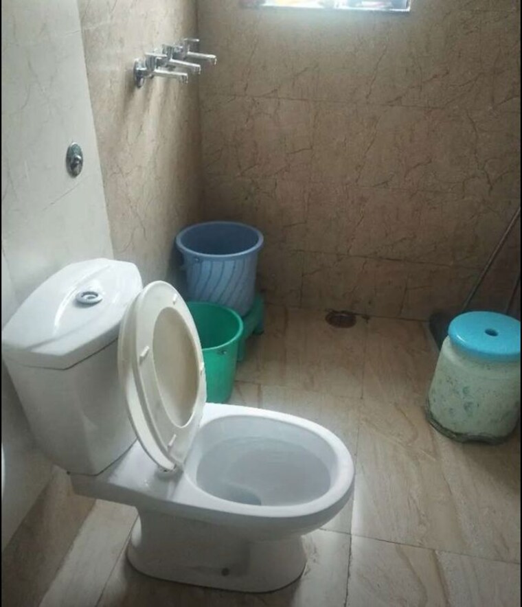 Bathroom, sector 44 1 Bedroom 500 Sq.Ft. Builder Floor In Sector 44 Chandigarh 10567832