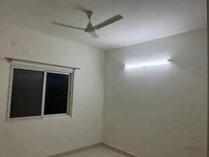 Room in 3 BHK Apartment at Prestige Finsbury Park Regent, Bagaluru – for Rent