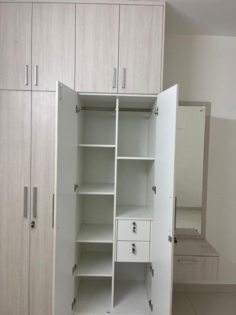 Bathroom, prestige-finsbury-park-regent 3 Bedroom 1500 Sq.Ft. Apartment In Bagaluru Bangalore 10567830