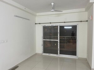 Room in 3 BHK Apartment at Prestige Finsbury Park Regent, Bagaluru – for Rent