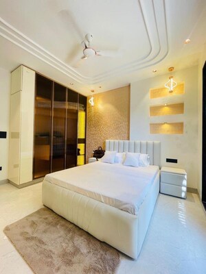 Bedroom in 3 BHK Builder Floor at Central Park Flower Valley, Sohna Sector 33 – for Sale