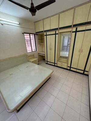 Room in 4 BHK Apartment at Sharada Alliance Akashparv, Bavdhan – for Rent