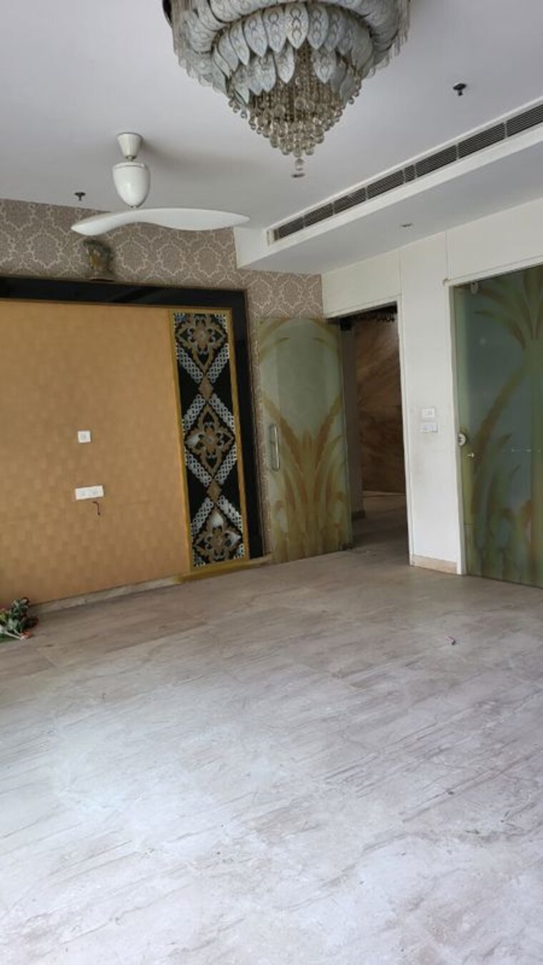 Room, mahagun-marvella 5 Bedroom 5800 Sq.Ft. Penthouse In Sector 78 Noida 10567845