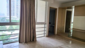 Room in 5 BHK Penthouse at Mahagun Marvella, Sector 78 – for Sale