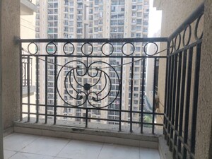 Room in 2 BHK Apartment at Prateek Grand City, Siddharth Vihar – for Rent