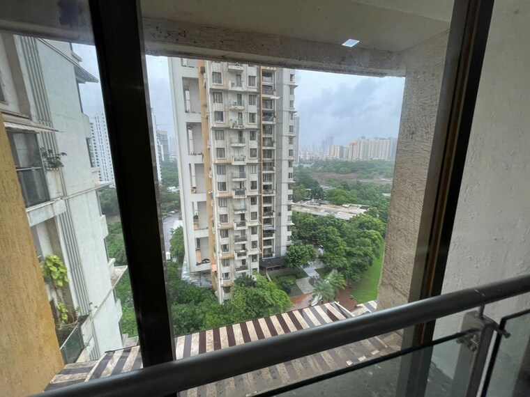 Balcony, lodha-luxuria 3 Bedroom 1200 Sq.Ft. Apartment In Majiwada Thane 10567863