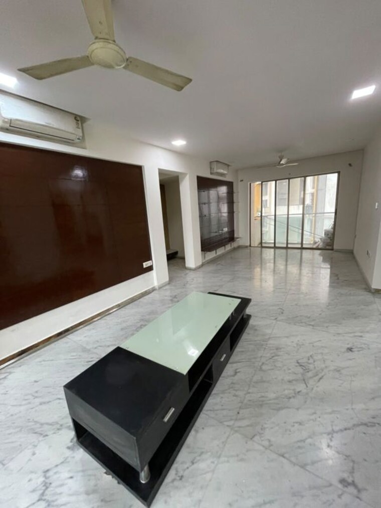 Bedroom, lodha-luxuria 3 Bedroom 1200 Sq.Ft. Apartment In Majiwada Thane 10567863