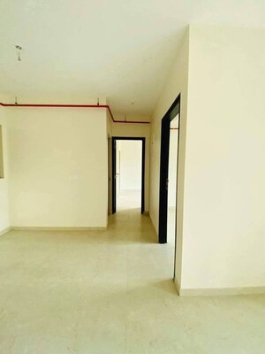 Room in 2 BHK Apartment at Piramal Vaikunth, Balkum Pada – for Sale