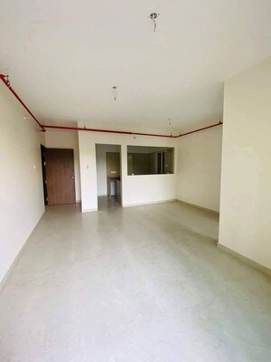 Room in 2 BHK Apartment at Piramal Vaikunth, Balkum Pada – for Sale