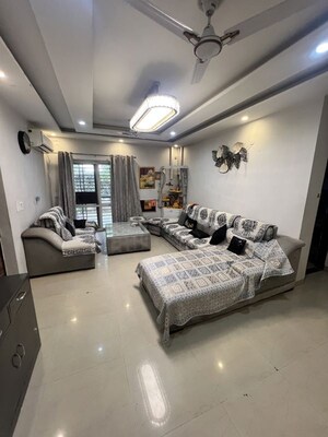 Living Room in 4 BHK Builder Floor at BPTP Parkland Pride, Sector 77 – for Rent