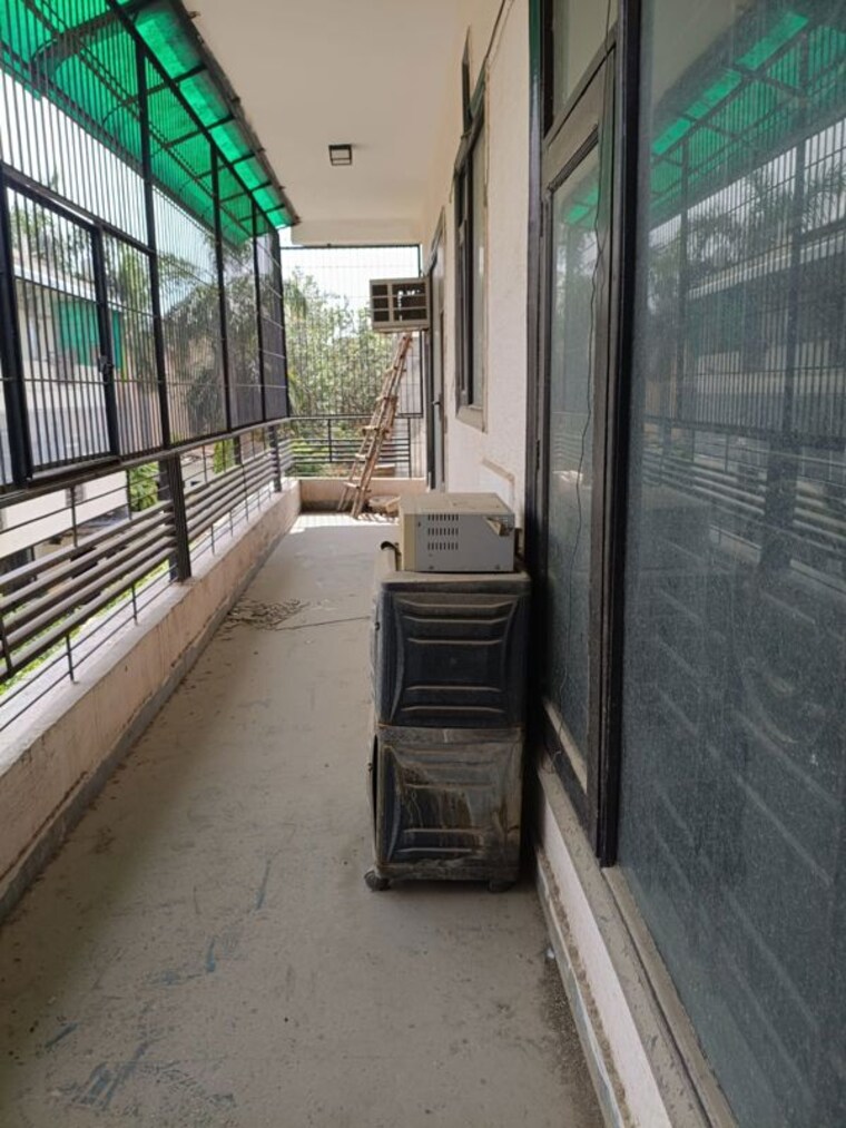Balcony, bptp-parkland-pride 4 Bedroom 250 Sq.Yd. Builder Floor In Sector 77 Faridabad 10562466