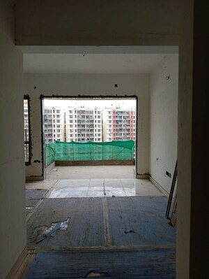 Room in 3 BHK Apartment at Amit Astonia Royale, Ambegaon Budruk – for Sale