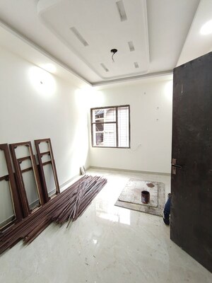 Living Room in 2 BHK Independent House at Jankipuram Vistar – for Sale