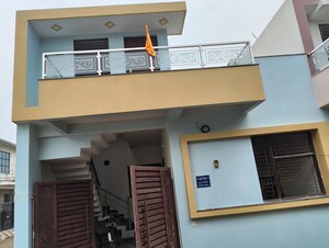 Team Area in 2 BHK Independent House at Jankipuram Vistar – for Sale