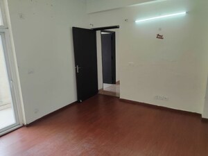 2 BHK Apartment For Rent in Amrapali Silicon City, Sector 76