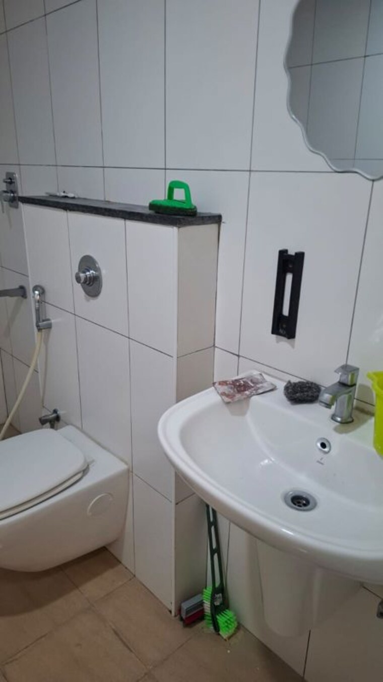 Bathroom, godrej-aqua 3 Bedroom 1600 Sq.Ft. Apartment In International Airport Road Bangalore 10567958