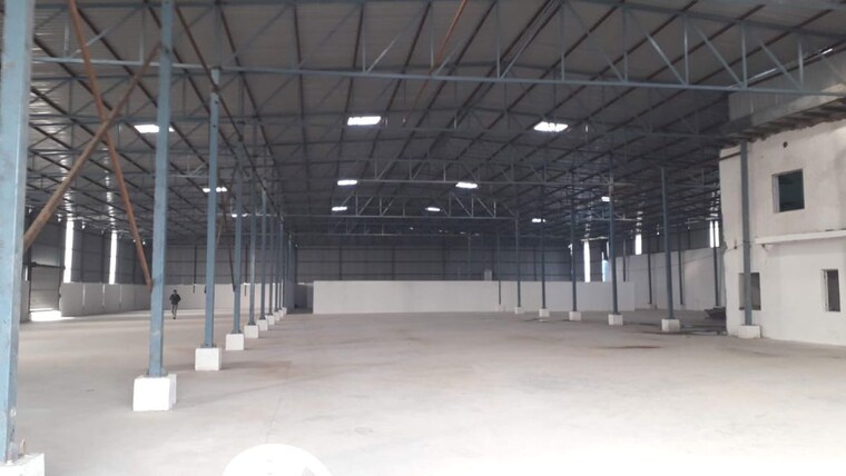  Parking, pali Commercial Warehouse 45000 Sq.Ft. In Pali Greater Noida 10567974