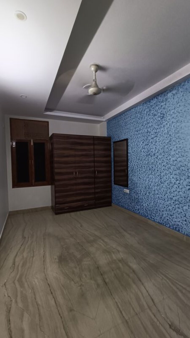 Room, ashok vihar 2 Bedroom 125 Sq.Ft. Builder Floor In Ashok Vihar Delhi 10567997