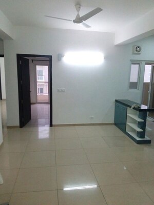 Room in 3 BHK Apartment at Gulshan Vivante, Sector 137 – for Sale