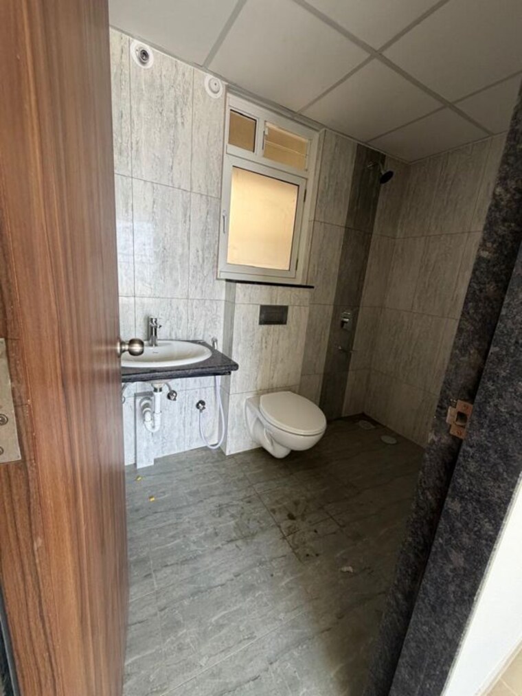 Bathroom, kolte-patil-life-republic-16th-avenue-arezo 2 Bedroom 750 Sq.Ft. Apartment In Hinjewadi Pune 10567977