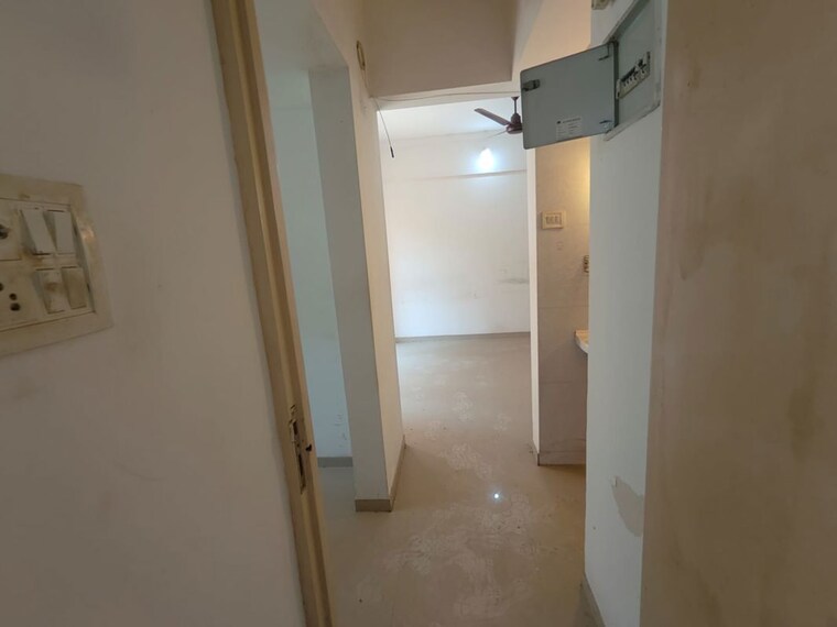 Room, puranik-city 1 Bedroom 380 Sq.Ft. Apartment In Kasarvadavali Thane 10568009