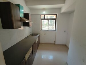 Room in 1 BHK Apartment at Puranik City, Kasarvadavali – for Sale