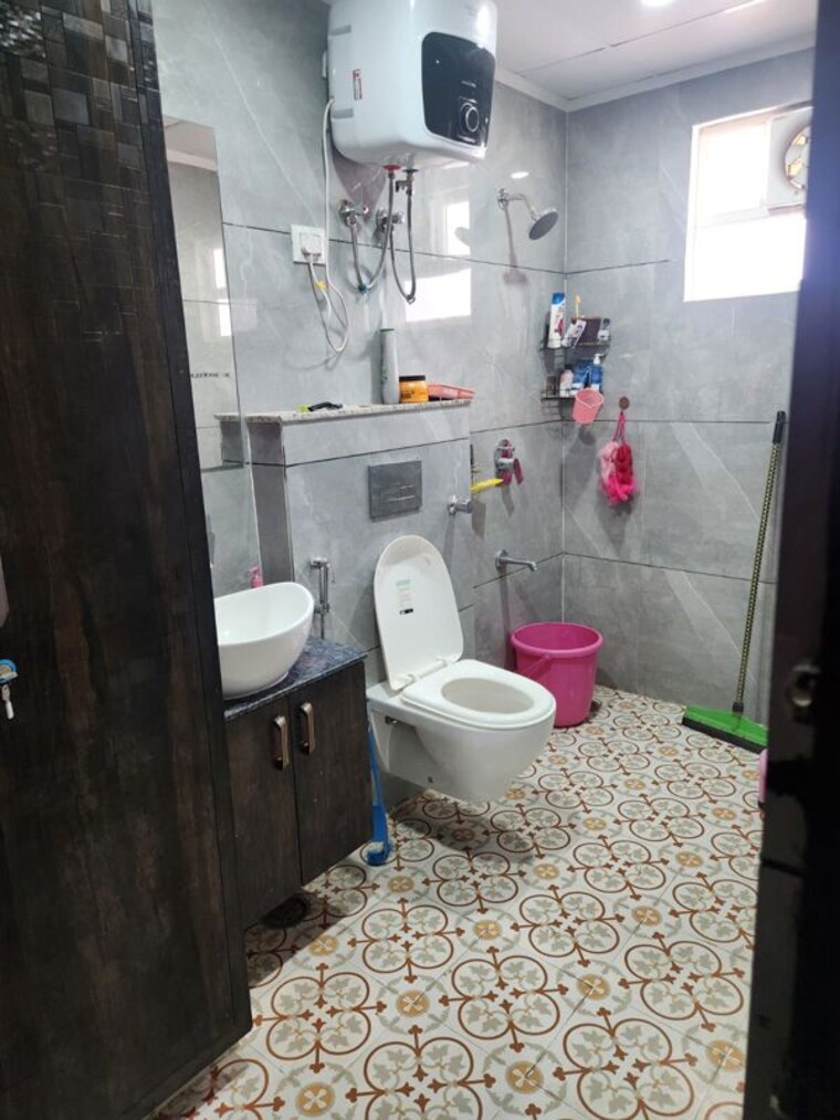 Bathroom, ard-the-emerald 3 Bedroom 1560 Sq.Ft. Apartment In Nirman Nagar Jaipur 10568033