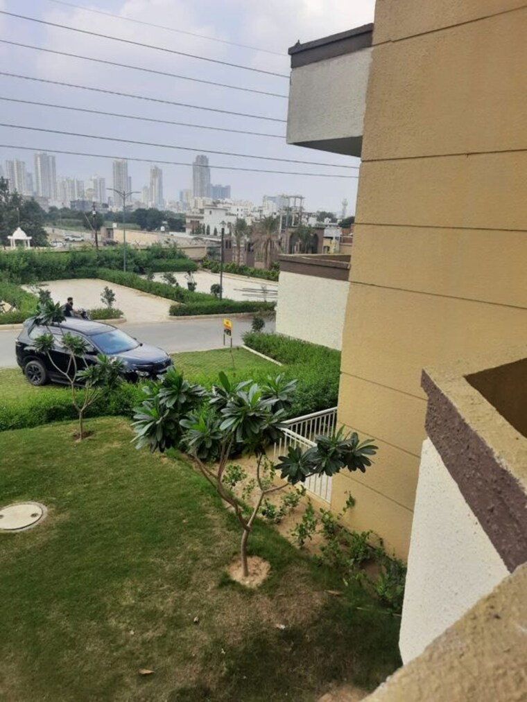 Balcony, pyramid-urban-homes-3 2 Bedroom 710 Sq.Ft. Apartment In Sector 67a Gurgaon 10568054
