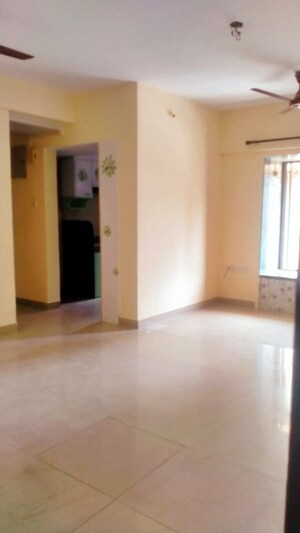 Room in 2 BHK Apartment at Harmony Residency Owale, Owale – for Rent