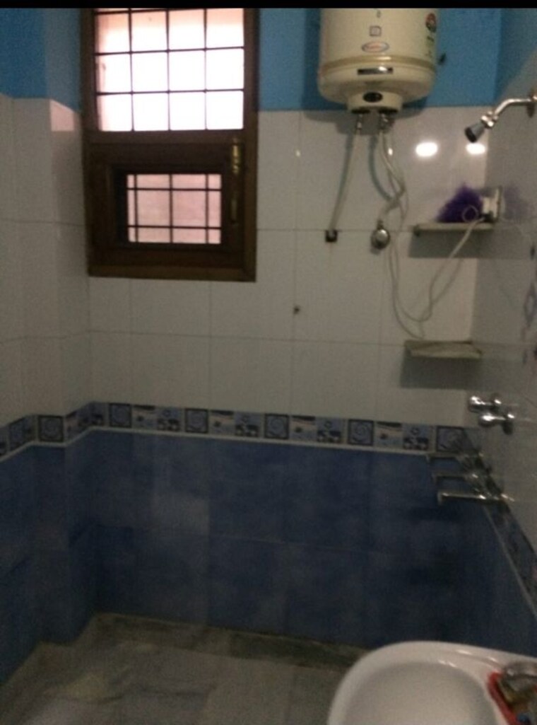 Kitchen, sector 21 1 Bedroom 500 Sq.Yd. Builder Floor In Sector 21 Chandigarh 10568074